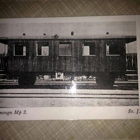 欧登塞Fjordhytten. Rebuild Train Wagon From 1937.公寓 外观 照片